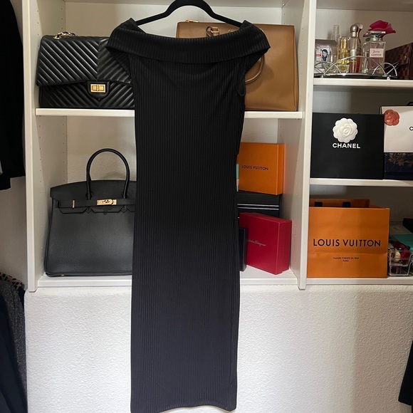 Michael Kors slimming bodycon dress. New with tag - Picture 5 of 7